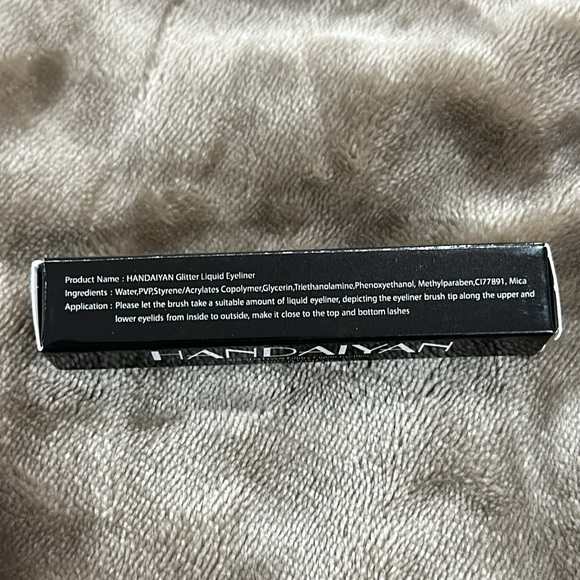 Glitter Liquid Eyeliner Metallic Shimmer Eyeshadow Liquid Eyeliner 5ml purple - Picture 8 of 8